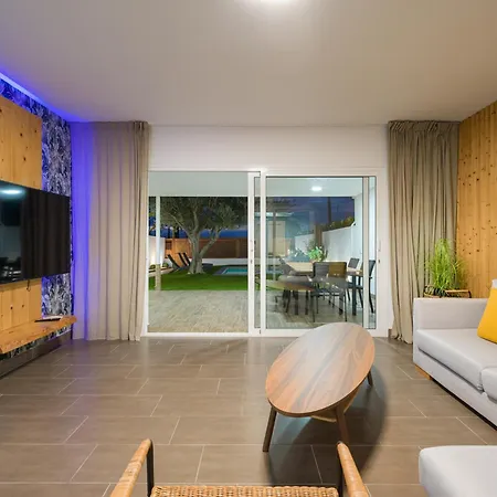 Pasito Blanco Villas 파시토 블란코